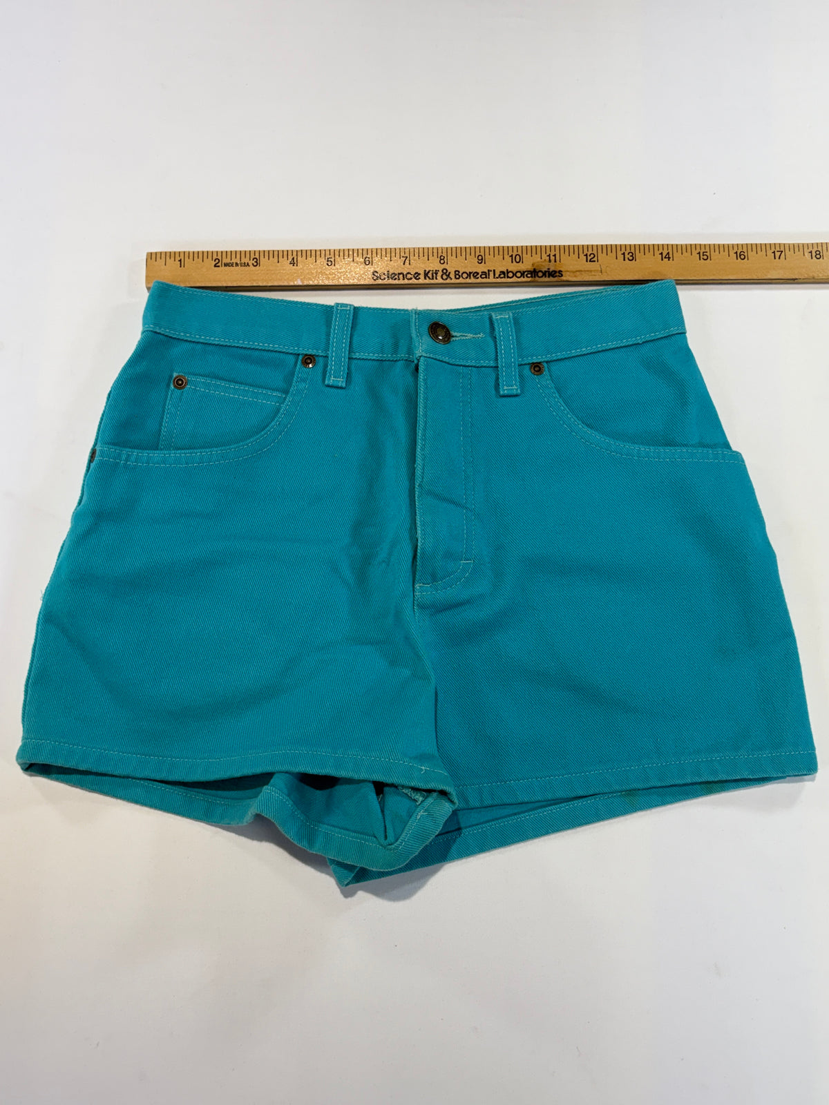 Jeanology Collection turquoise denim shorts